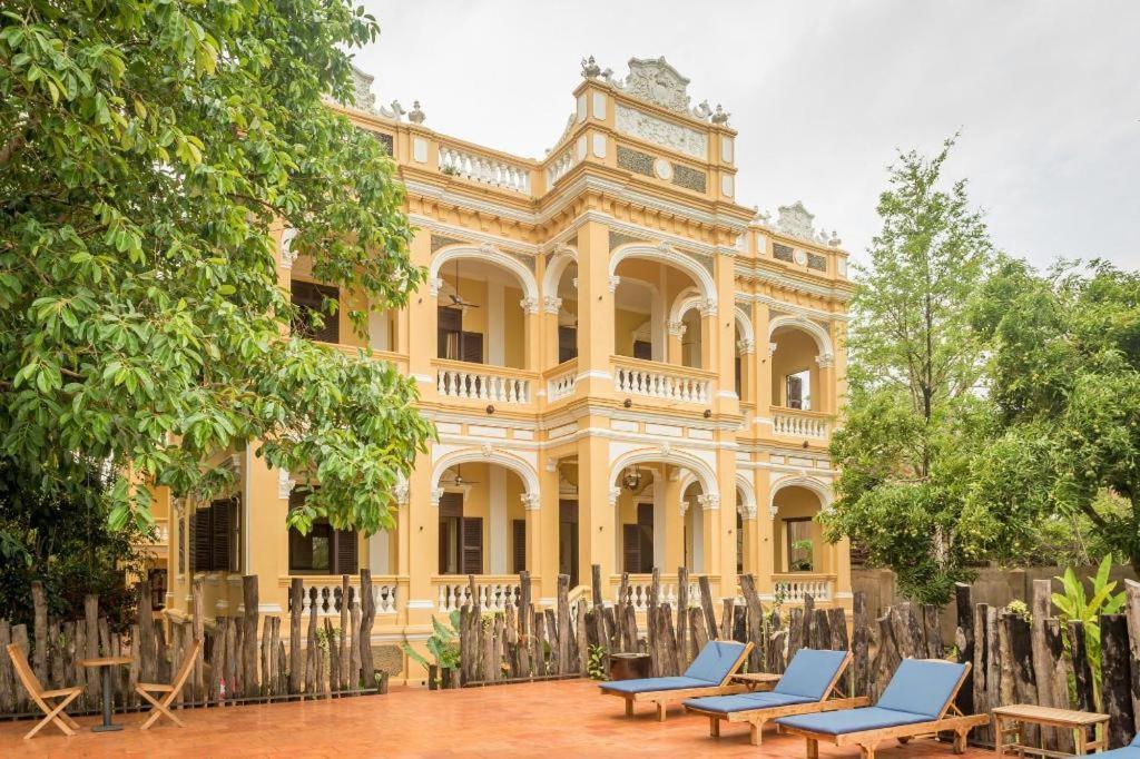 Hotel Le Relais De Chhlong Kratie Exterior foto